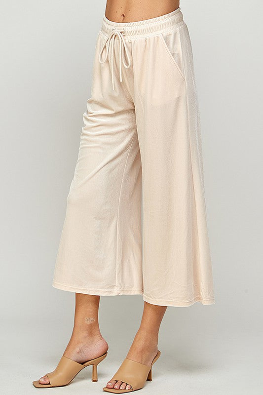 Velvet Wide Crop-Cream