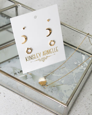 Goddess Collection Emery Necklace Gold