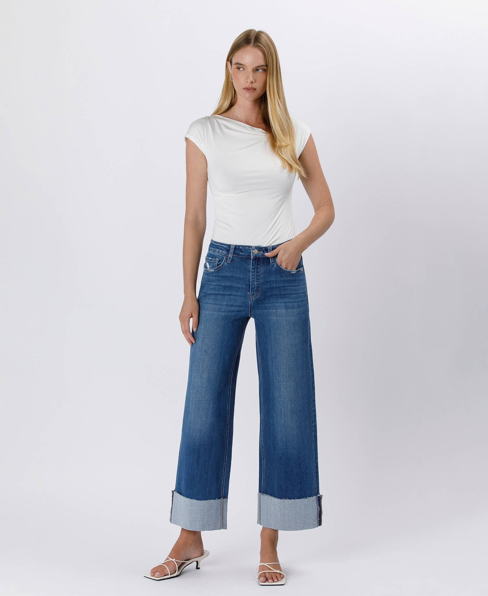 Loveret-HR-Cuffed Ankle Wide Leg