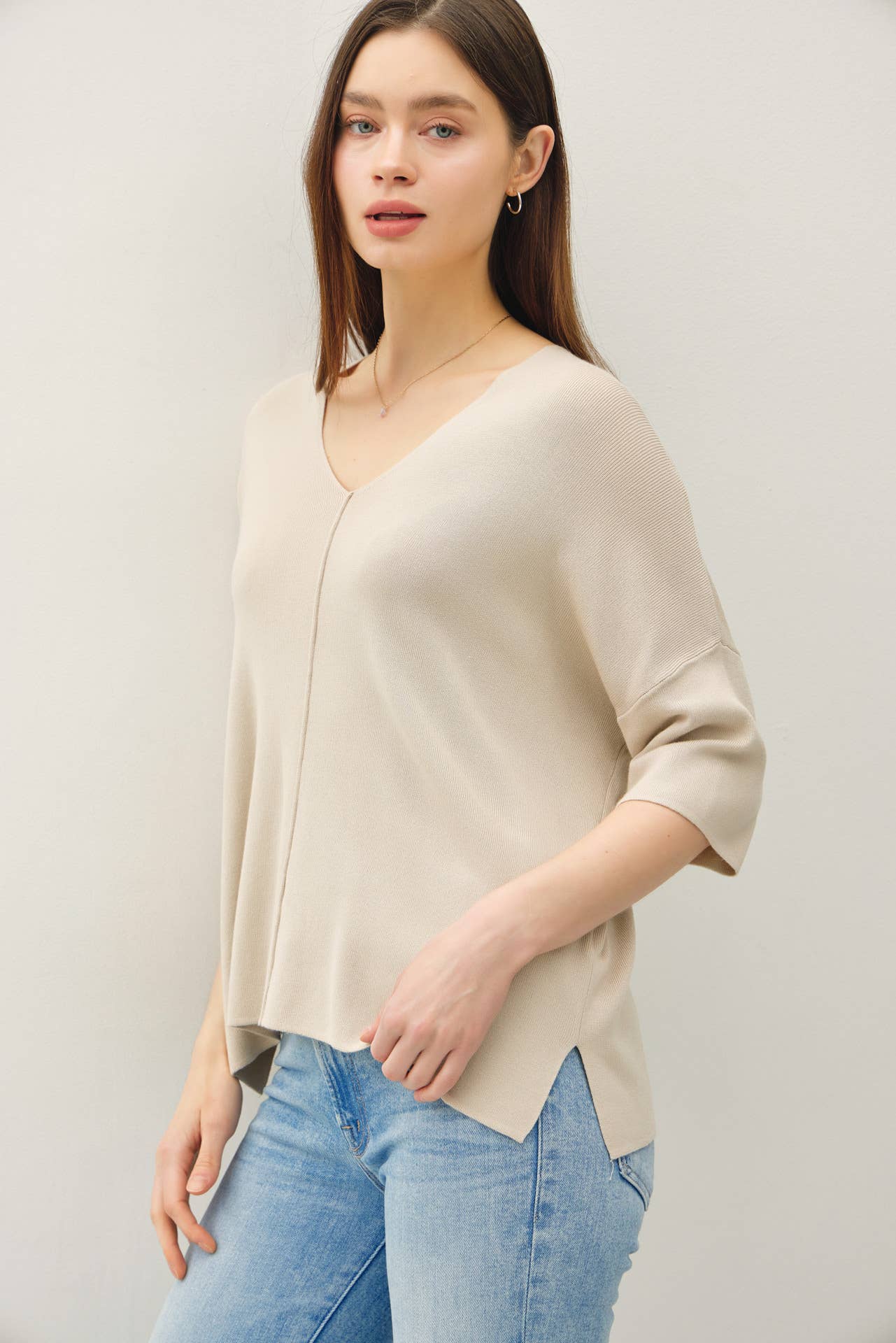 V-Neck Drop Shoulder-Cream