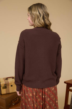 Exposed Seam Round Neck-Chocolate