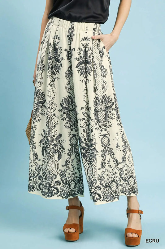 Border Print Wide Leg Bottoms