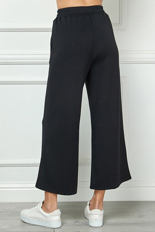 Soft Cropped Wide Leg-Black