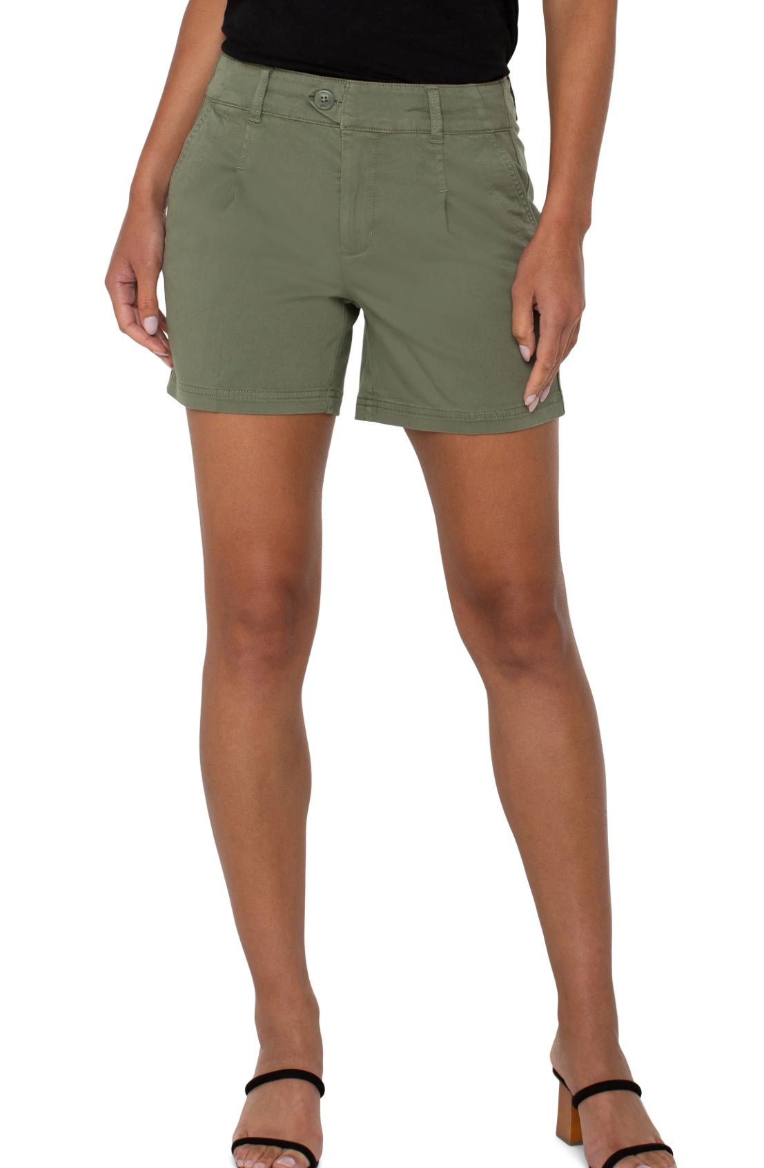 Liverpool-Pleated Trouser Short-Olive
