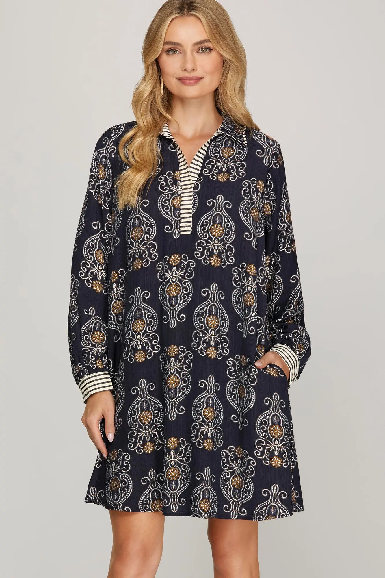 Camera Ready-Navy