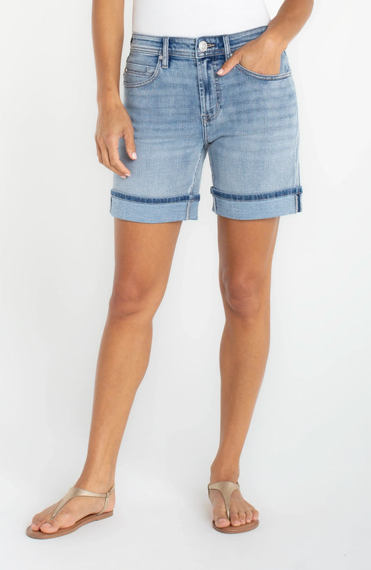 The Keeper Short With Cuff