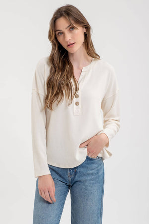 Half Button V-Neck-Cream