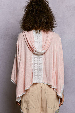 Lace Patch V-Neck-Pink