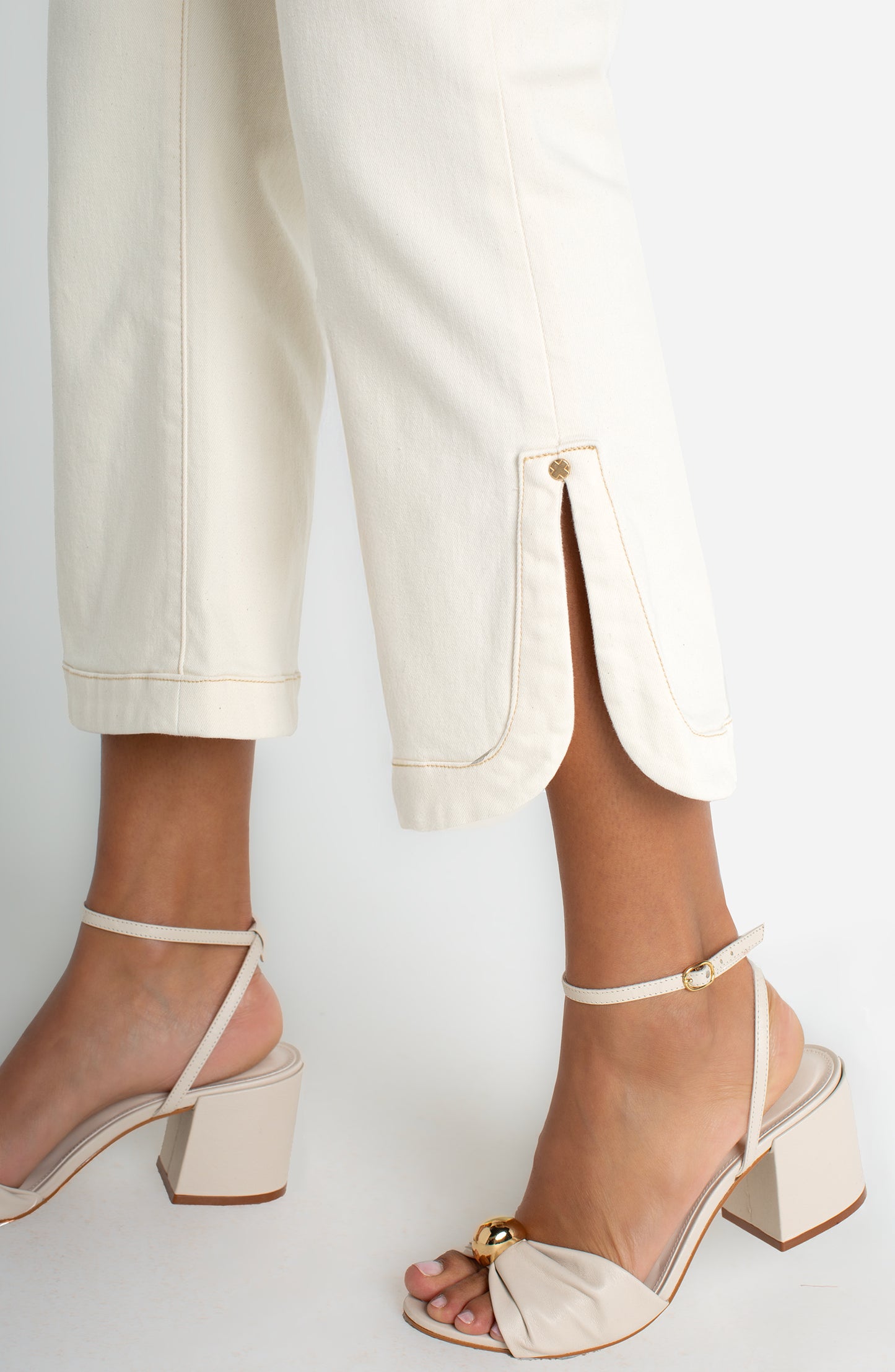Liverpool-Hr Hannah Crop Flare w/tulip hem