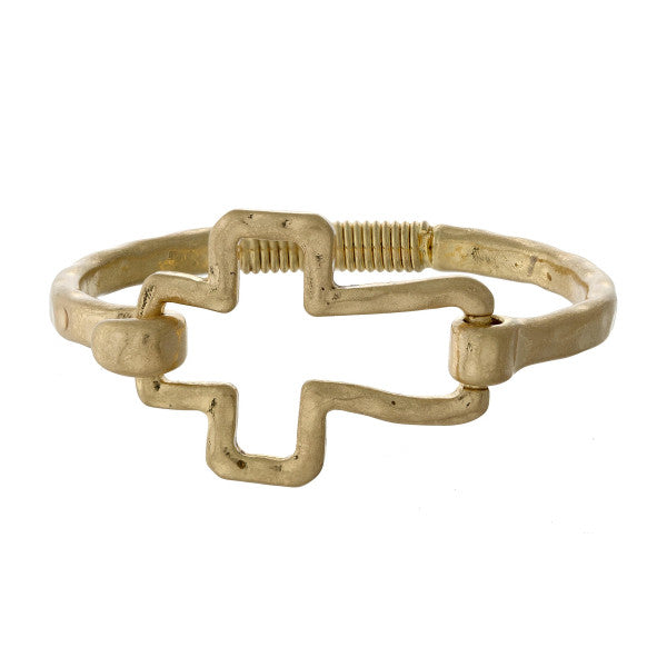 Trust-Cross Bracelet Gold