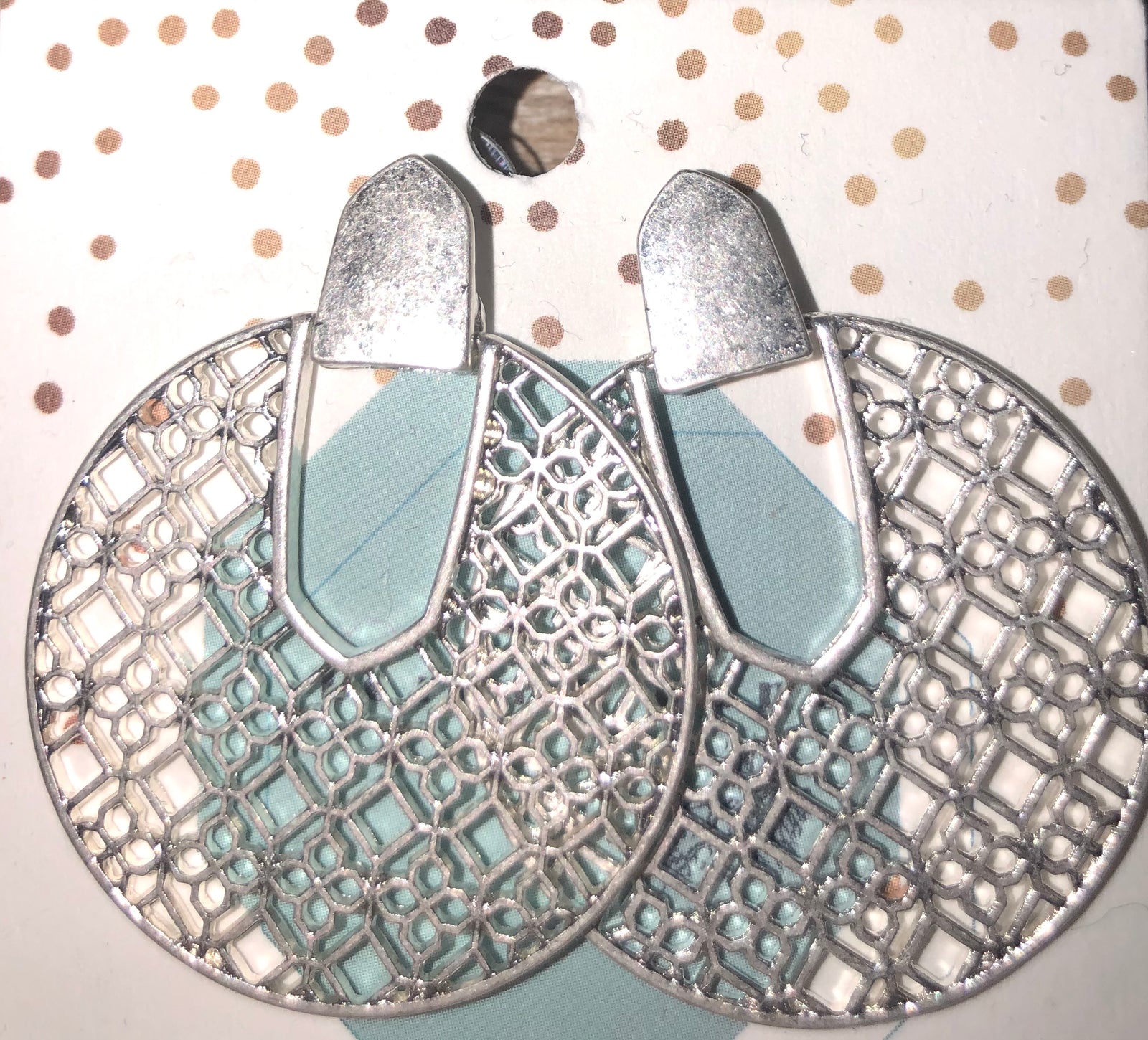 Lorene Lane- Simple Meets Sass